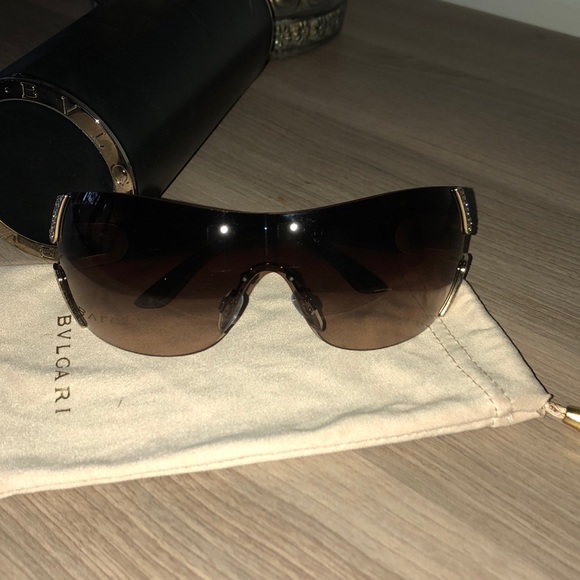 ❗️❗️SOLD Authentic bulgari glasses, like new - Picture 2 of 5